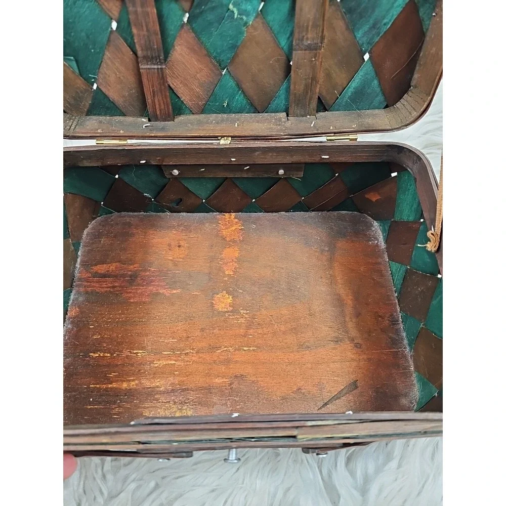 The Unbranded Brand these vintage
